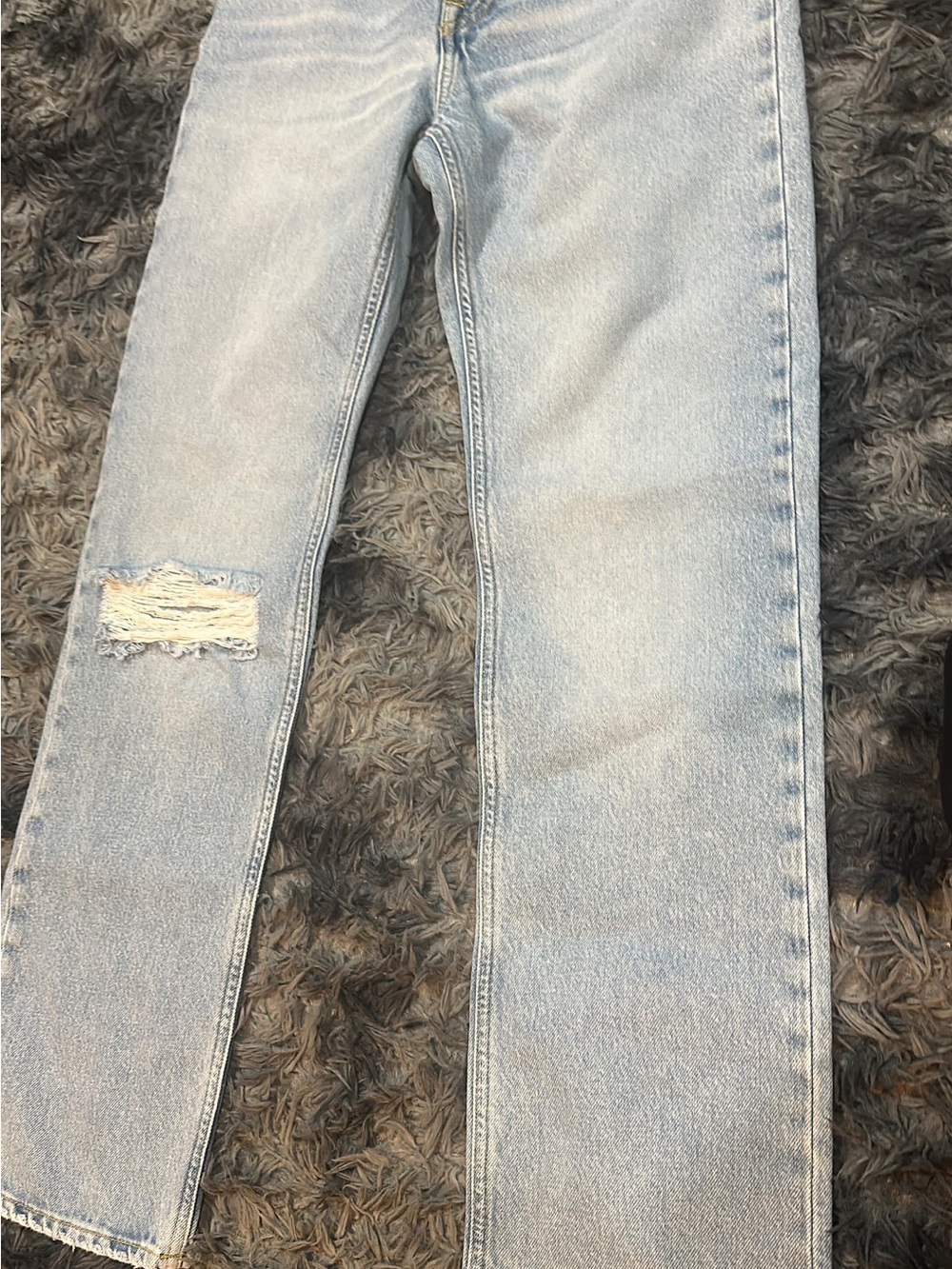 H&M Light Blue Denim Jeans with Silver Hardware Size 4 NWOT